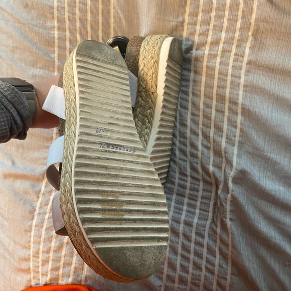 Steve Madden platform sandals - Picture 4 of 5